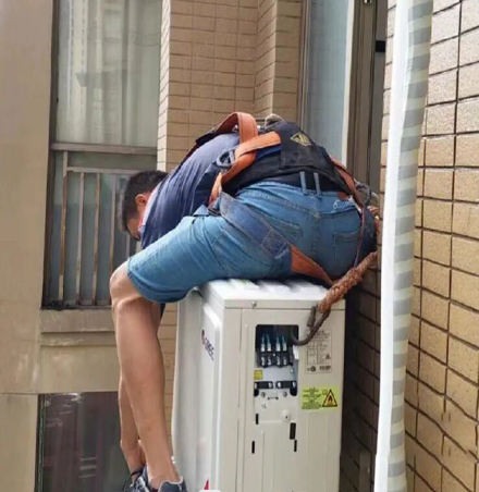 榕江空调移机